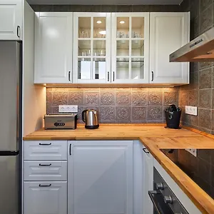 Bbarcelona - Fira Superior Flat Apartamento